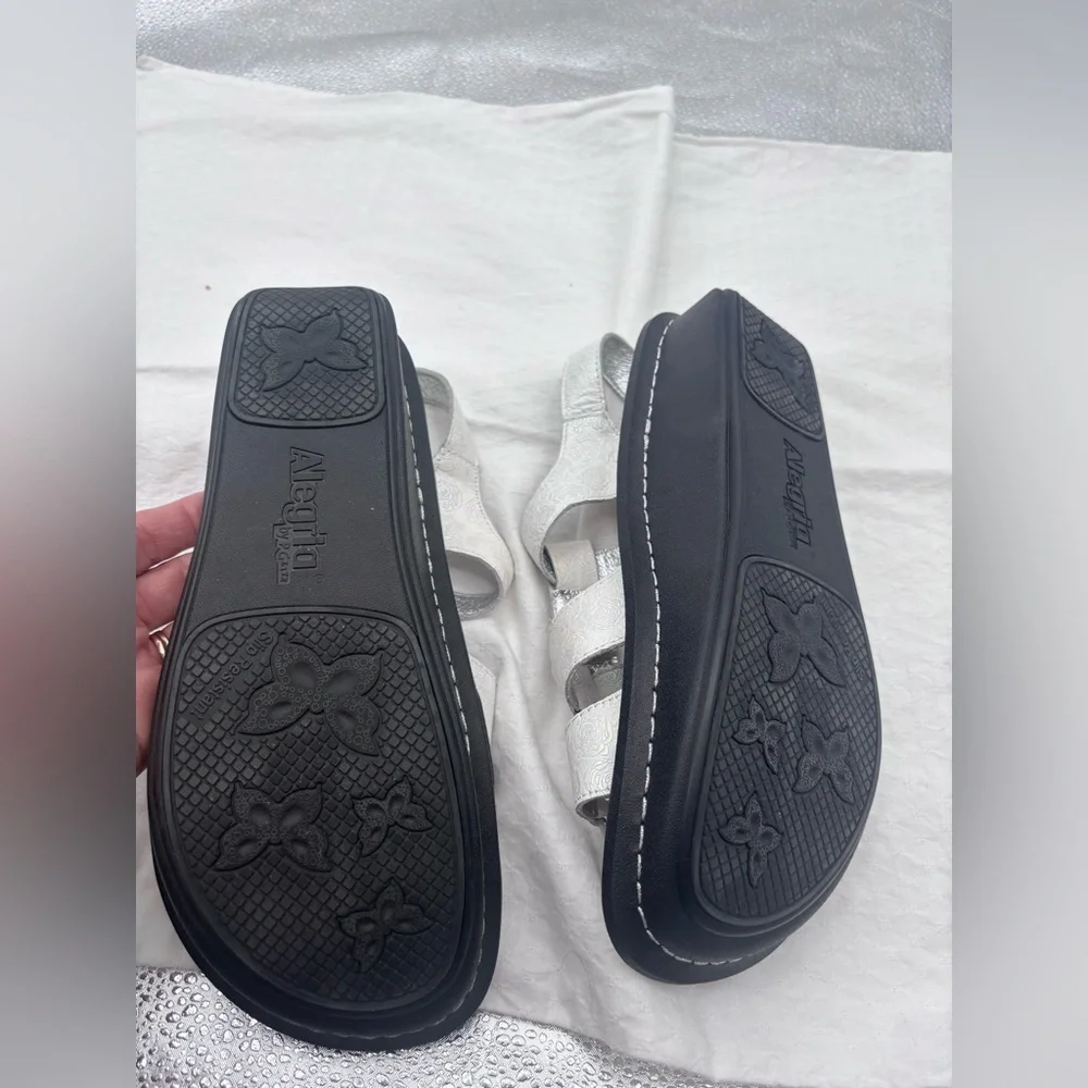 Alegria chic sandals